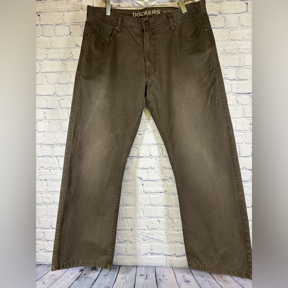 Dockers Light Brown Straight Fit D2 Casual Preppy Comfy Minimalist Jeans 36 x 29 - Picture 1 of 9